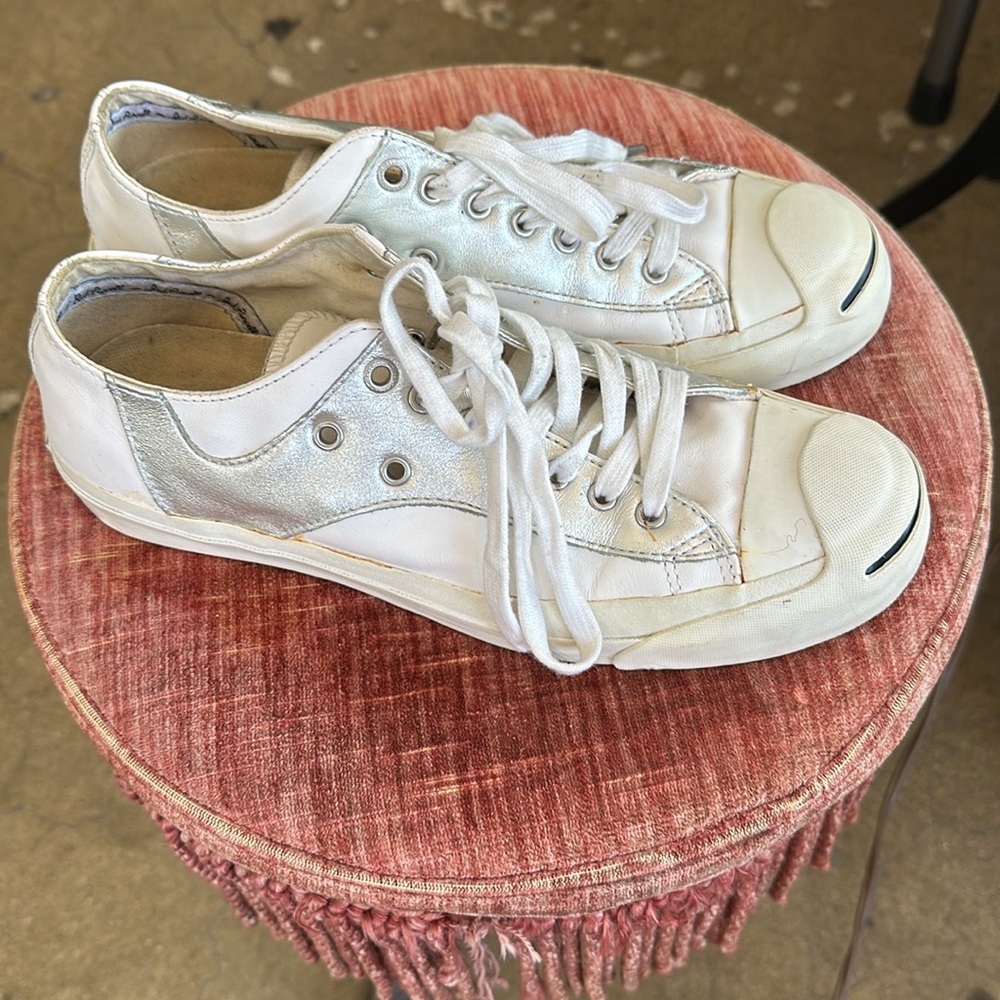 Unisex Vintagee Converse Sneakers Silver Whitee Men sz 8 Women 9.5 As is from 90